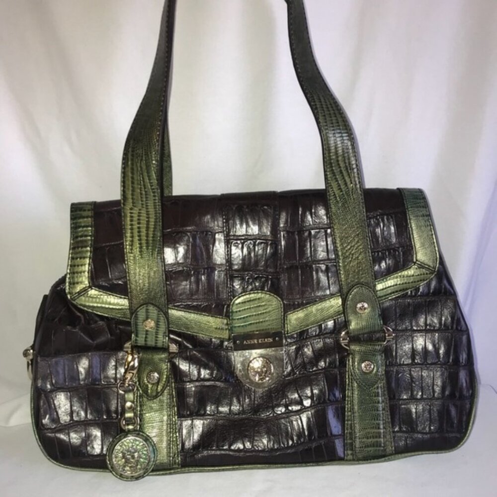 Anne Klein drk brown & green leather purse